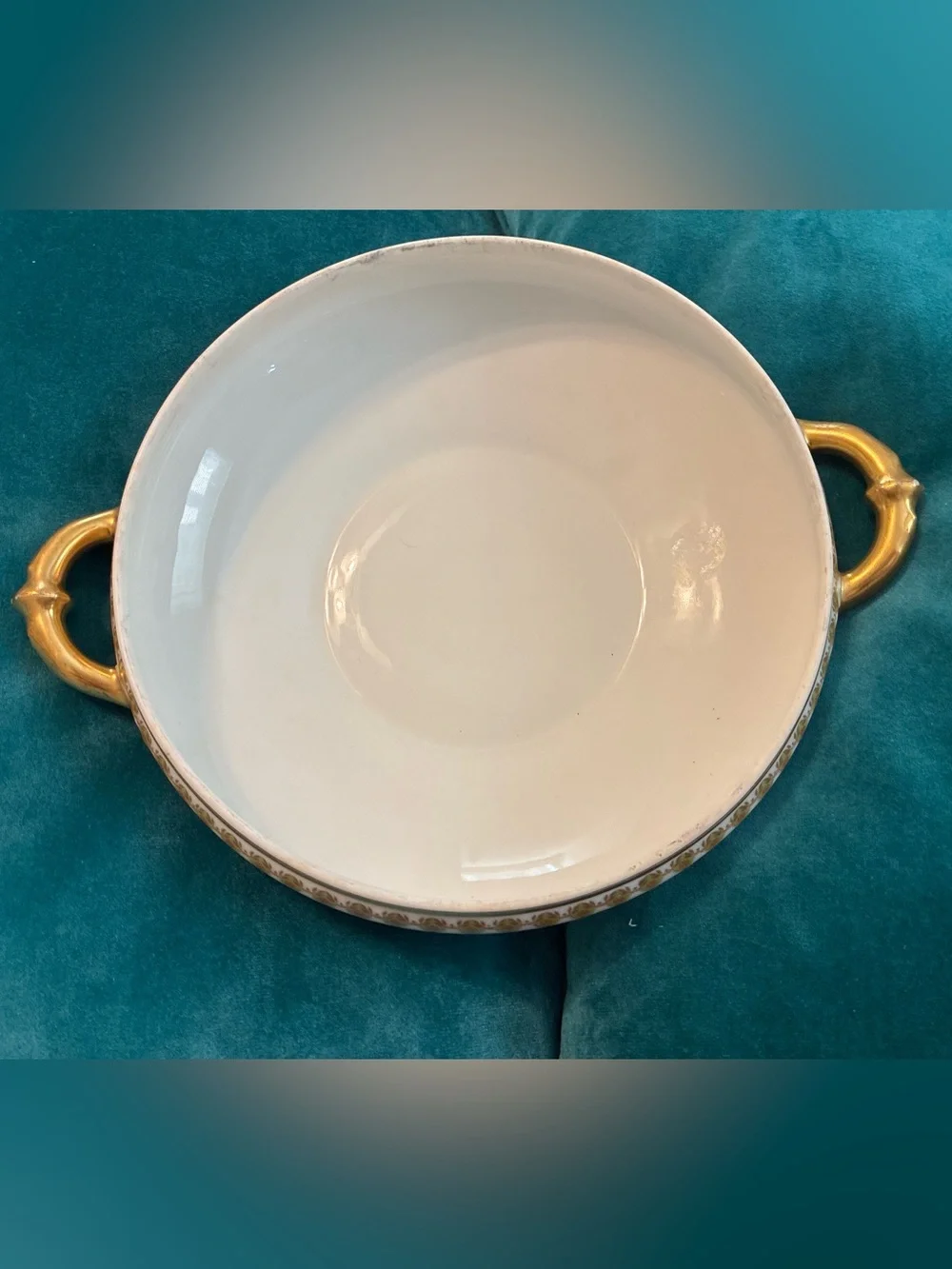 Vintage Haviland Limoges Schleiger 576 Round Covered Vegetable Dish